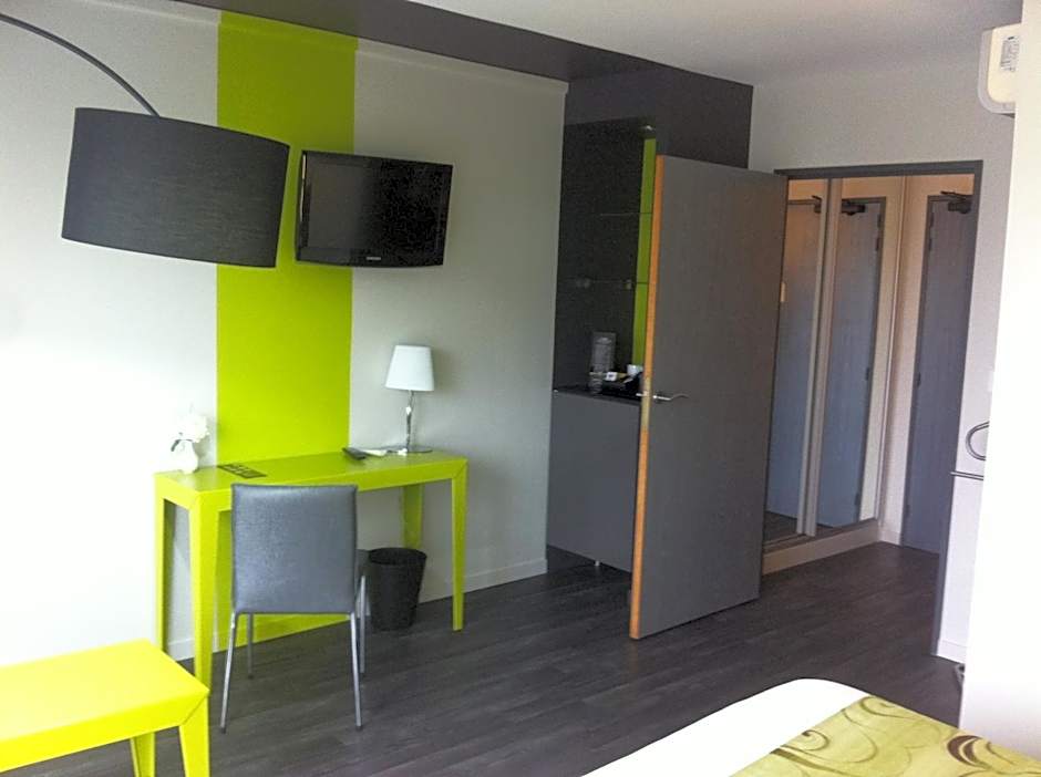 Golf Hotel Colvert - Room Service Disponible