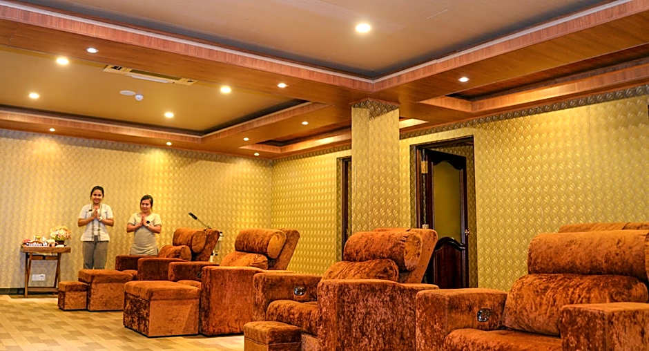 The Grand Kandyan Hotel