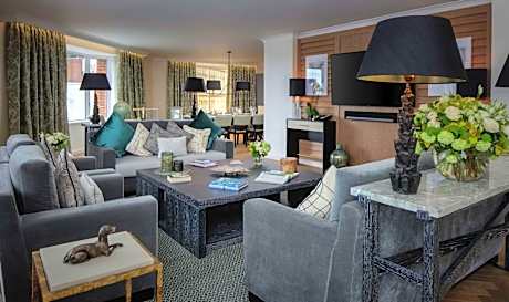 Presidential One Bedroom Suite