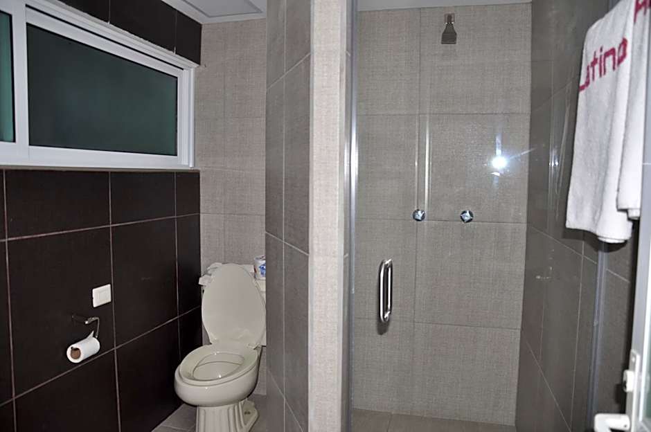 Hotel Latino