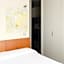 Vista Hotel & Residence