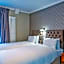 Uno Thames Hotel
