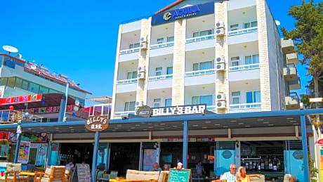 Aquila Beach Hotel