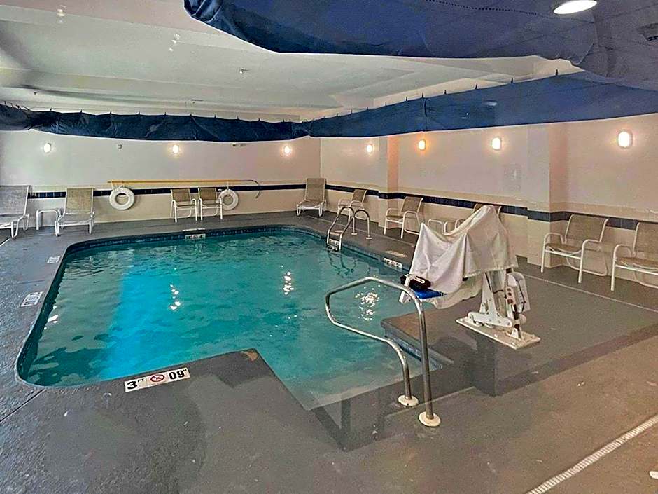 Comfort Suites Mobile-South Alabama University Area