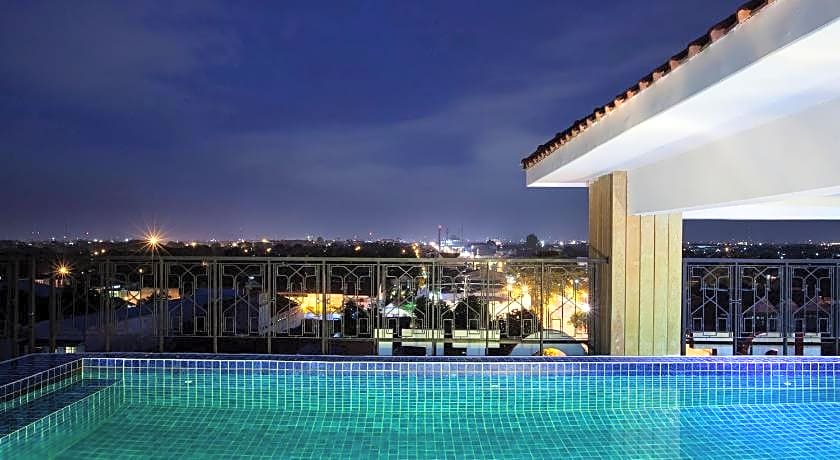 The Cube Malioboro Hotel