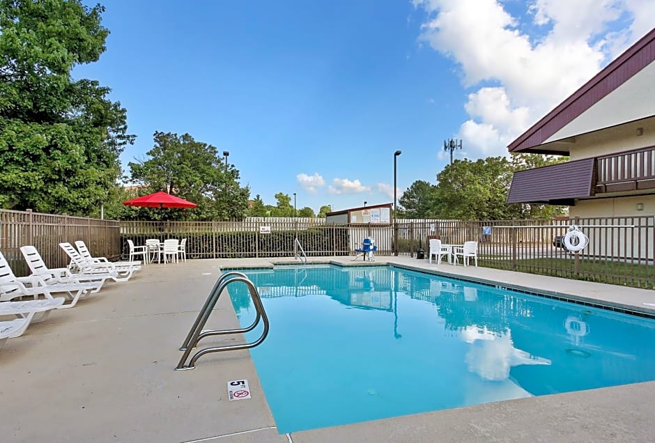 Red Roof Inn Virginia Beach