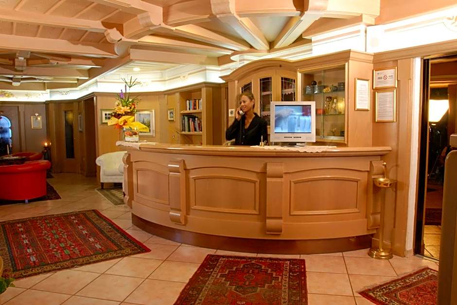 Hotel Alle Alpi