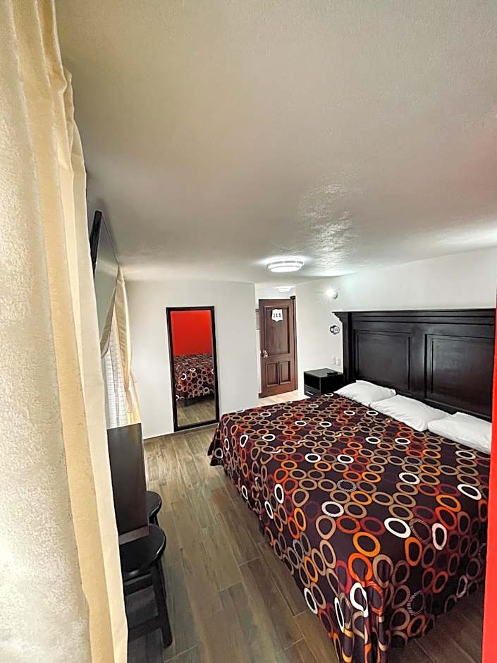 HOTEL LA GRAN MANZANA