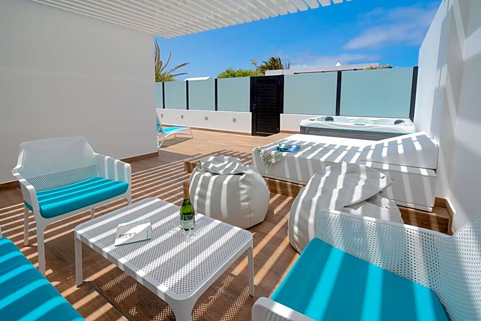 Relaxia Lanzasur Club - Aqualava Water Park