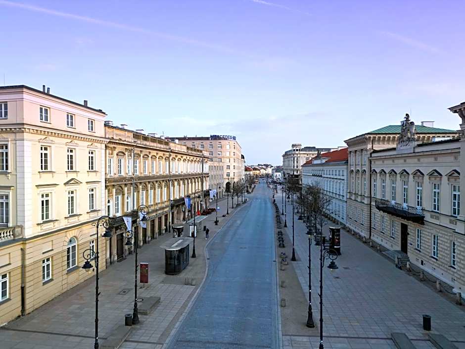 Tiffi Old Town Hotel