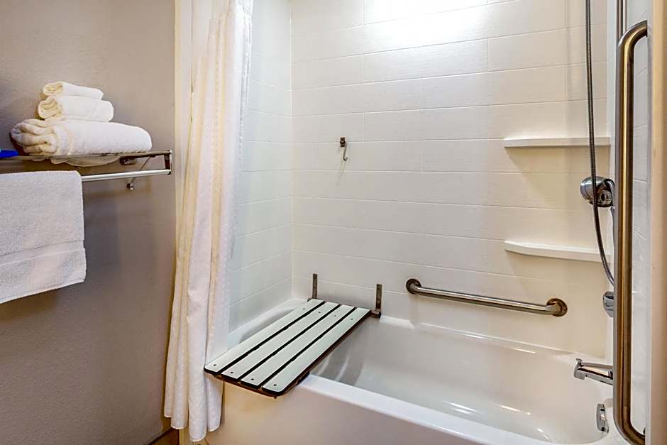 Holiday Inn Express Hotel & Suites Inverness By IHG