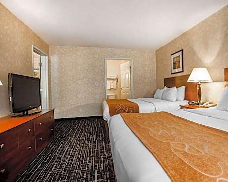 Suite with Two Queen Beds - Accessible/Non-Smoking