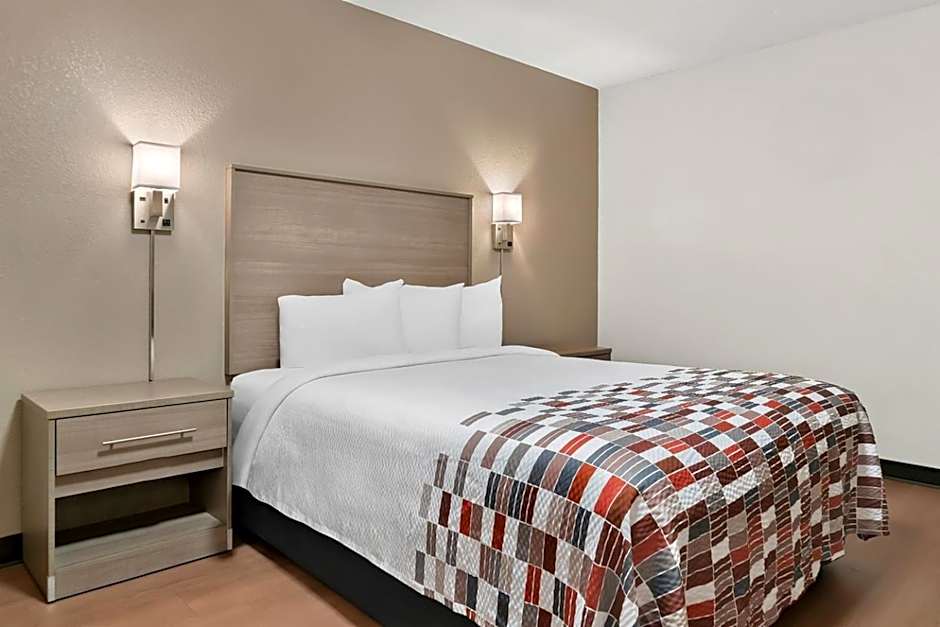 Red Roof Inn Auburn Hills