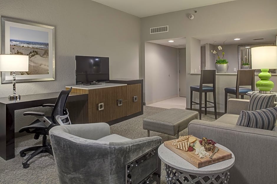 DoubleTree by Hilton Hotel Jacksonville Airport