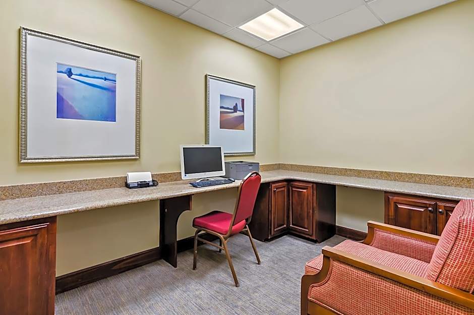 Country Inn & Suites by Radisson, Princeton, WV