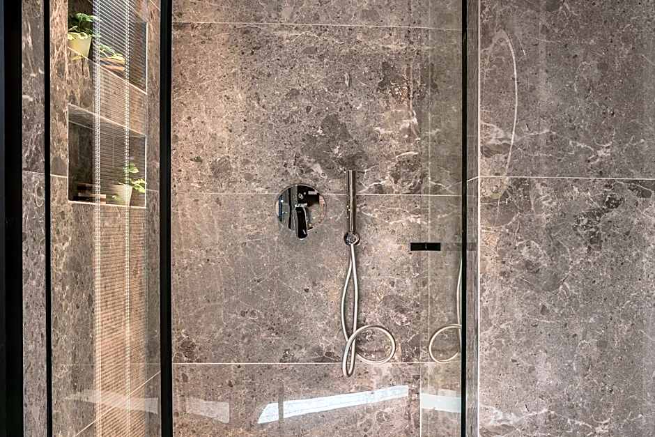 SEA ZANTE Luxury Beachfront Retreat