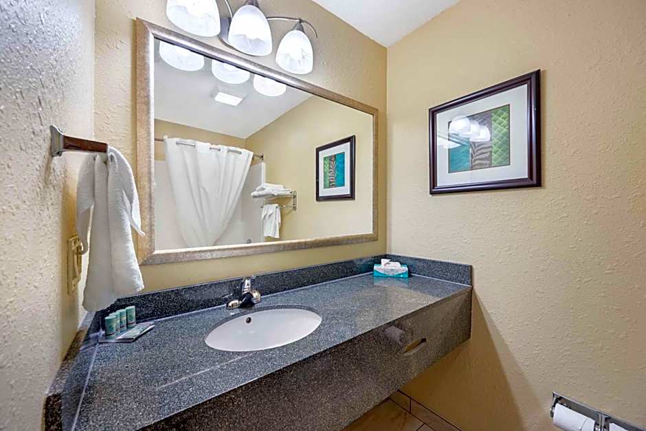 Best Western Plus Venture Inn