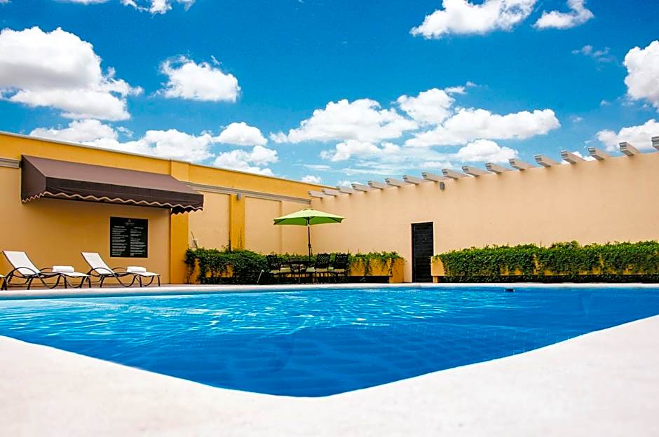 CHN Hotel Monterrey Norte, Trademark Collection by Wyndham