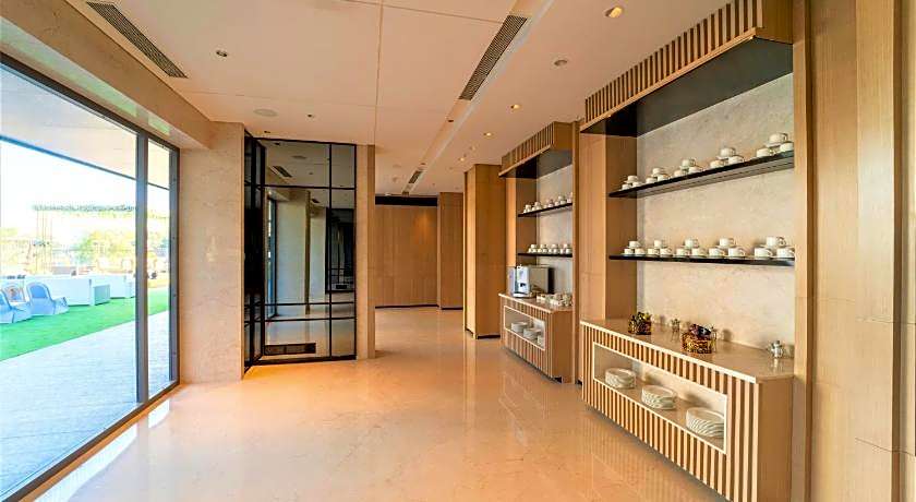 Courtyard by Marriott Vadodara