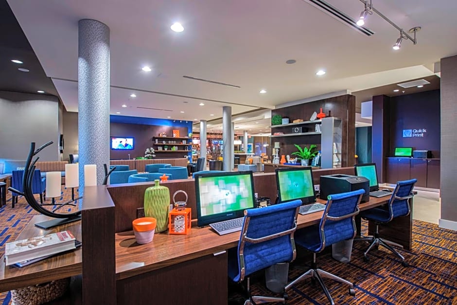 Courtyard by Marriott Columbus