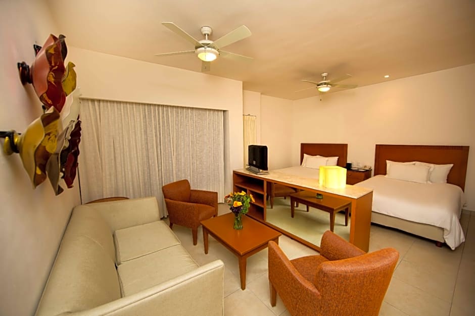 Photo 1 of 7 of Junior 2 Beds Suite
