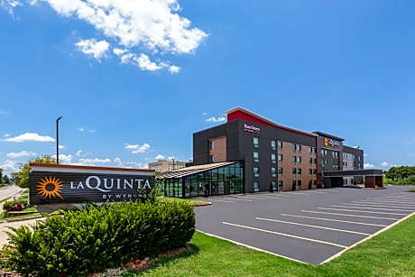 Hawthorn Extended Stay by Wyndham Springdale