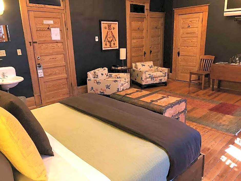 Hotel Frederick