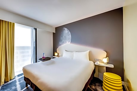 Adjacent Double Rooms