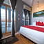 Henry Norman Hotel