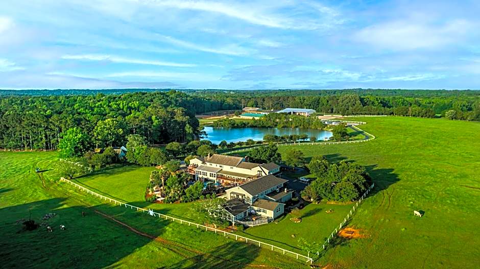 Southern Cross Guest Ranch