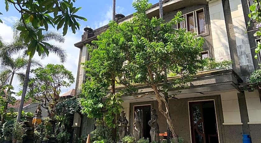 Nirwana Suites