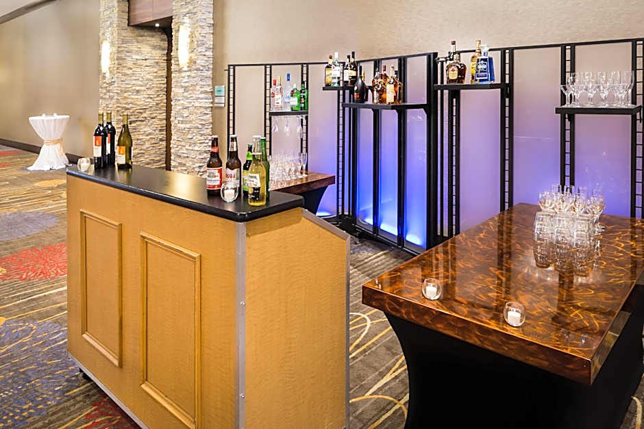 Crowne Plaza Hotel Foster City-San Mateo By IHG