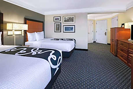 Deluxe Double Room with Two Double Beds