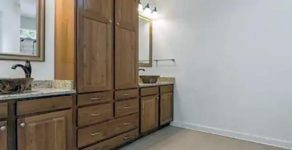 Island Inn & Suites, an Ascend Collection Hotel