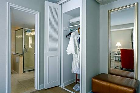 Executive Room with King Bed