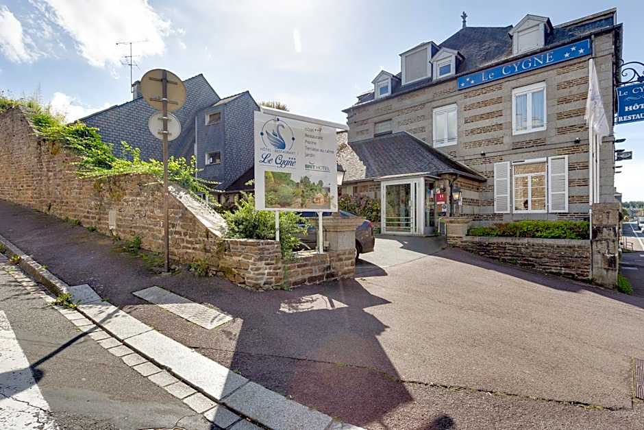 Brit Hotel le Cygne