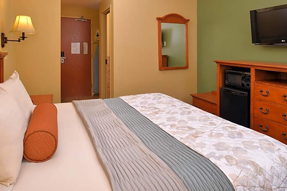 Country Hearth Inn & Suites Edwardsville St. Louis