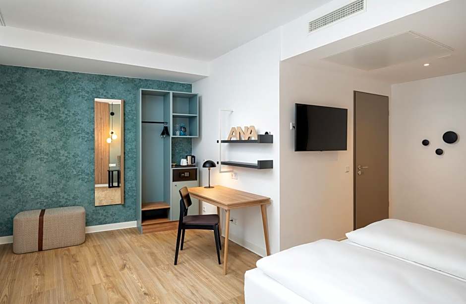 elaya hotel regensburg city center, Trademark by Wyndham