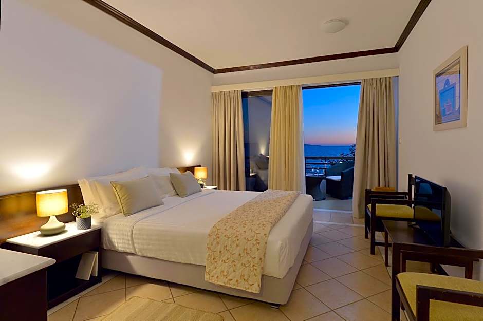Limira Mare Hotel