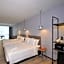 Urban H Hotel