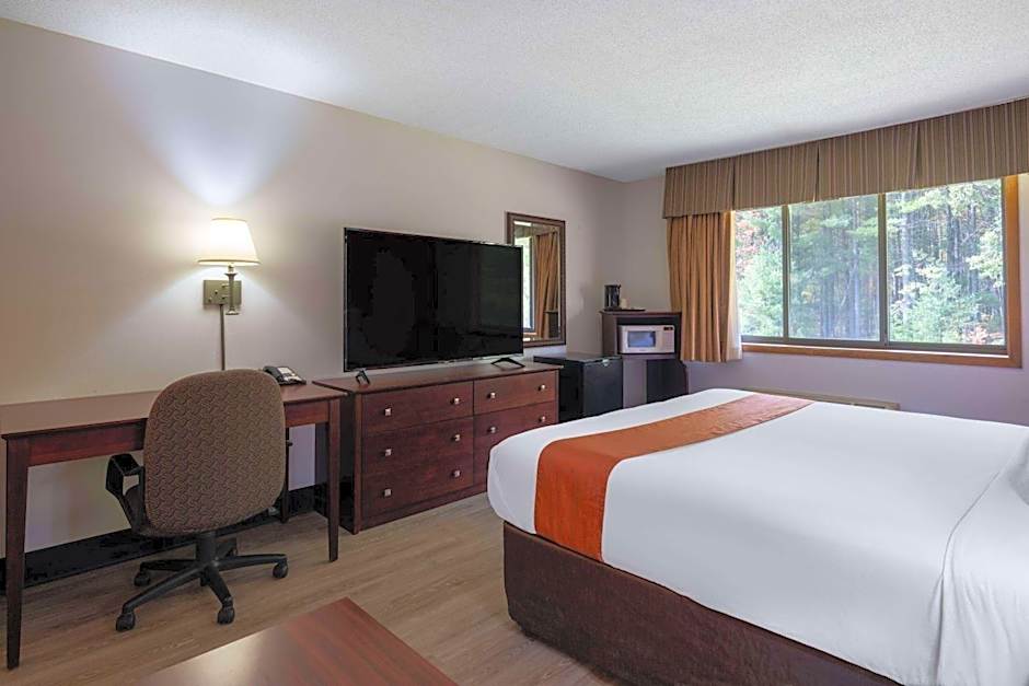 Travelodge by Wyndham Merrill