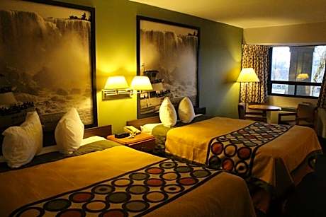 Queen Room with Two Queen Beds - Non-Smoking