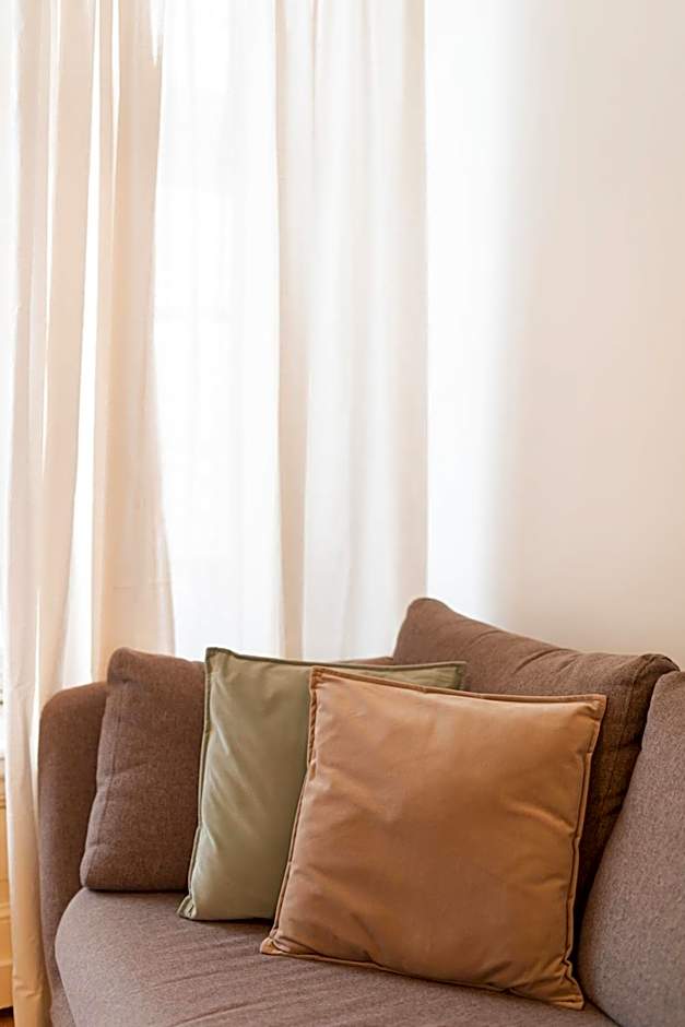 Canal View Apartment