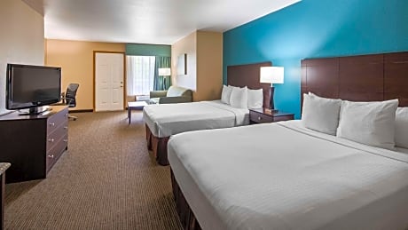 Queen Room with Two Queen Beds