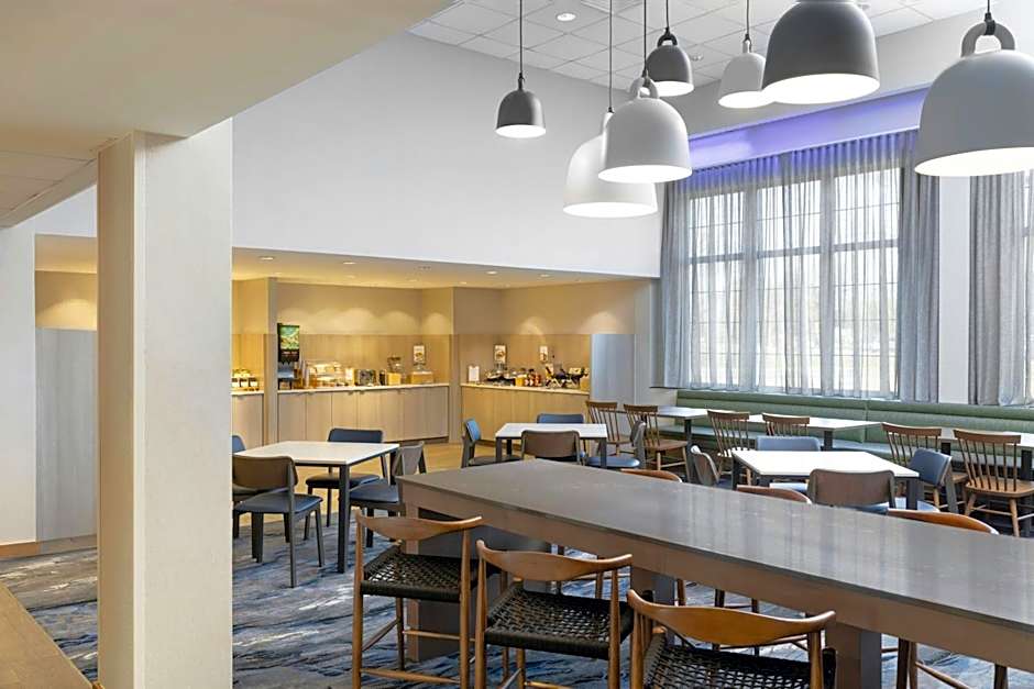 Fairfield Inn & Suites by Marriott Cape Cod Hyannis