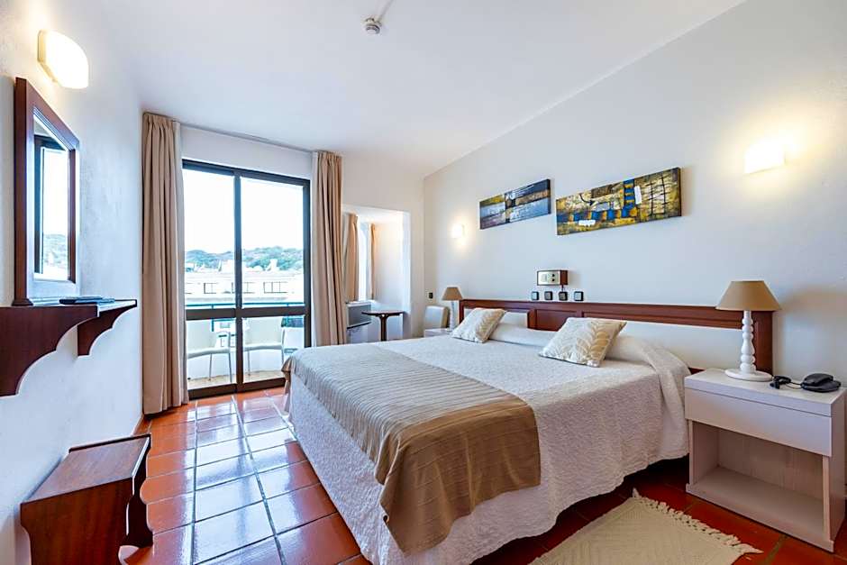 Hotel Residencial Salema