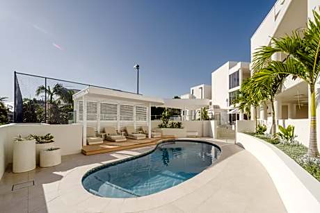Bay Royal Apartments