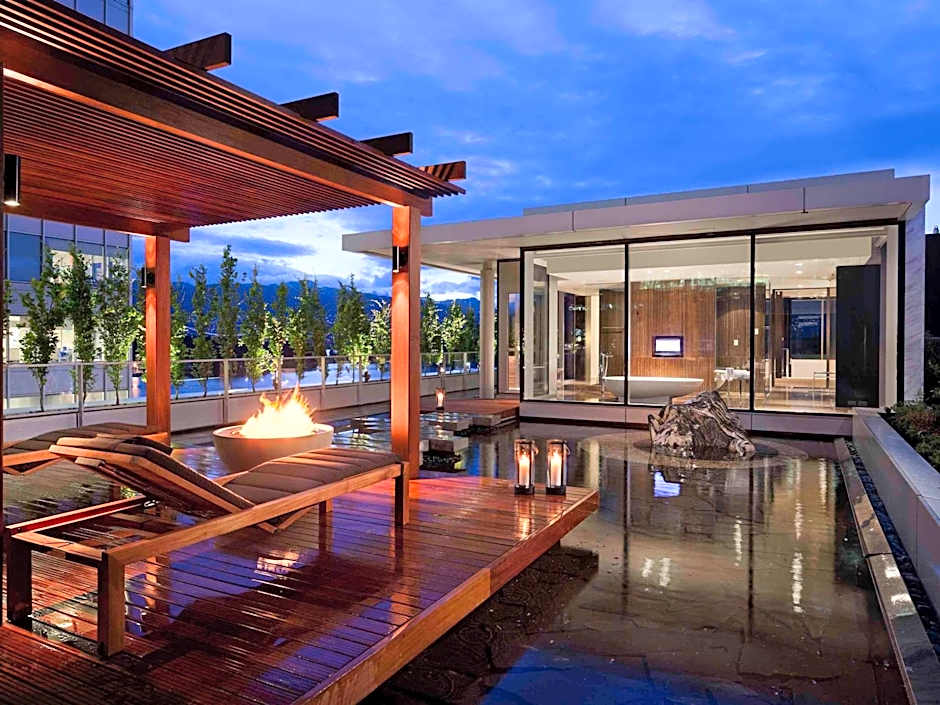 Fairmont Pacific Rim