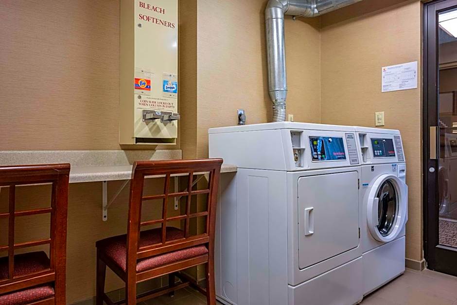 Comfort Suites near Penn State