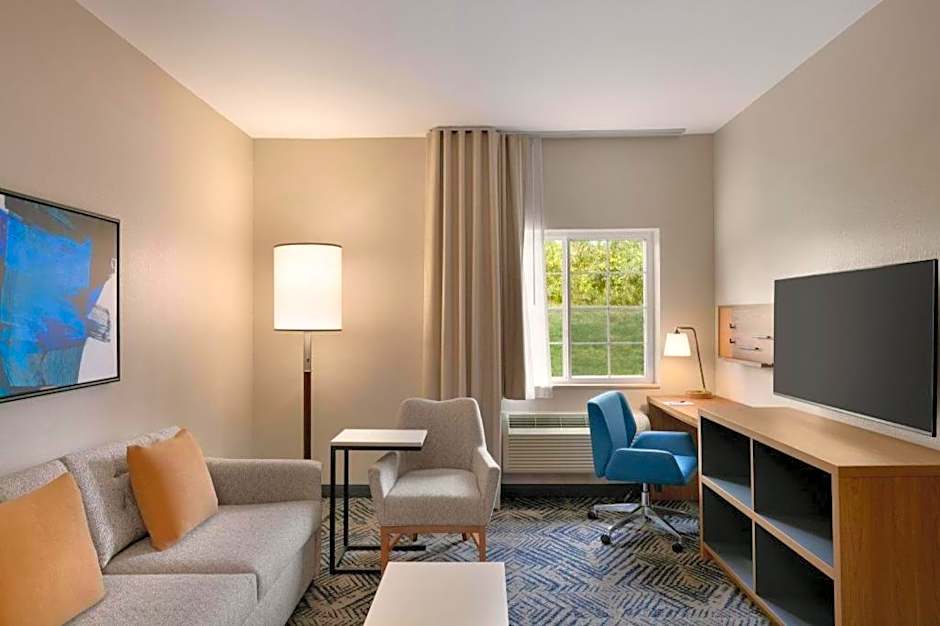 Candlewood Suites Springfield By IHG